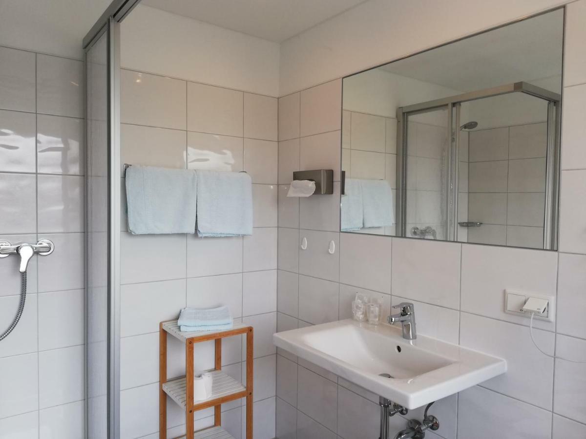 Hotel Minerva Garni Dusseldorf Ngoại thất bức ảnh